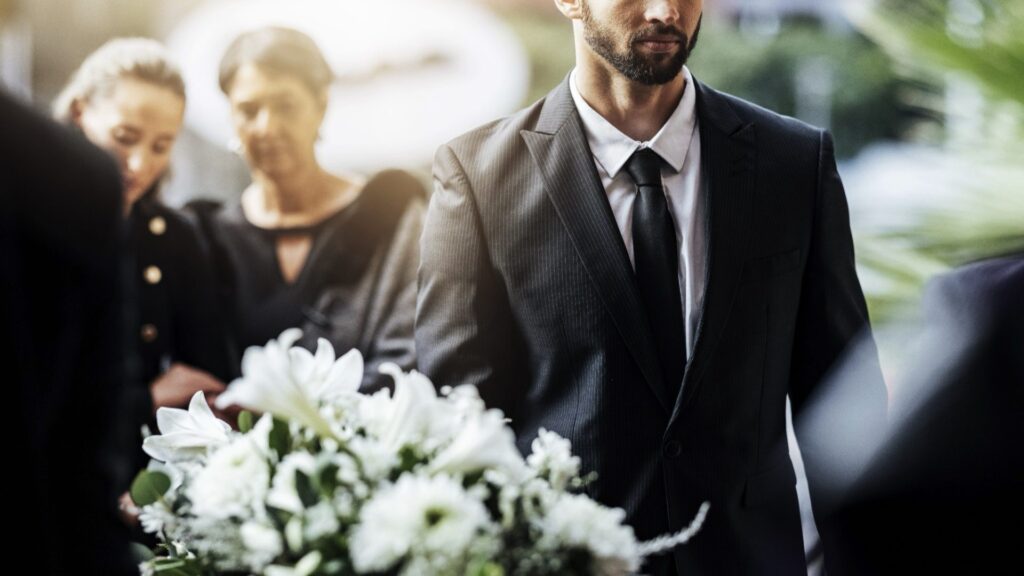 Funeral Reception Planning: Bringing Family and Friends Together After the Service 4 Funeral Reception